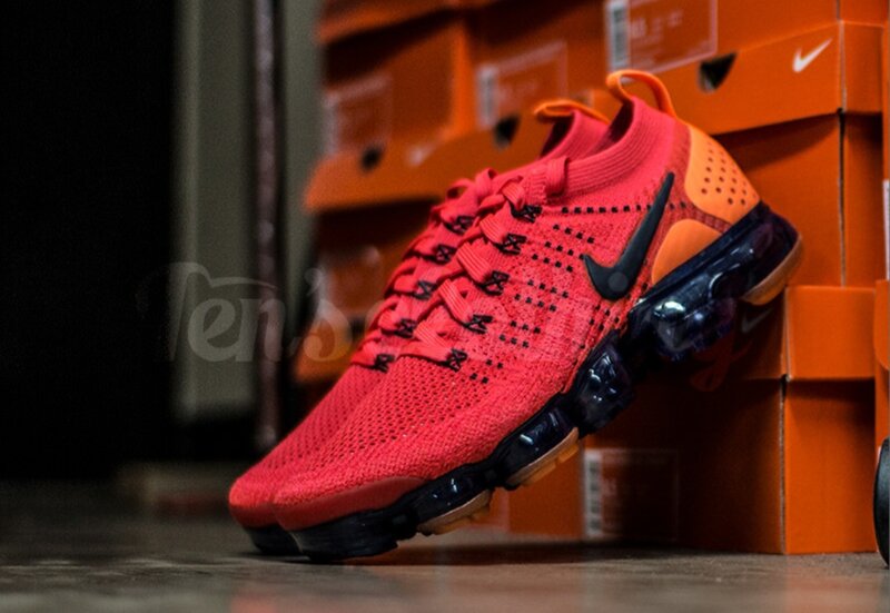 Nike VaporMax Flyknit 2 Red Orbit noi